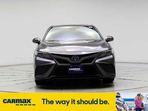 2024 Toyota Camry Hybrid SE