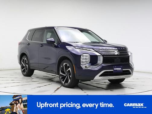 2023 Mitsubishi Outlander SE
