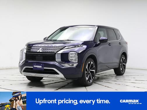 2023 Mitsubishi Outlander SE