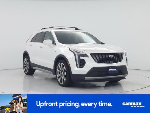 White 2019 Cadillac XT4 Premium Luxury