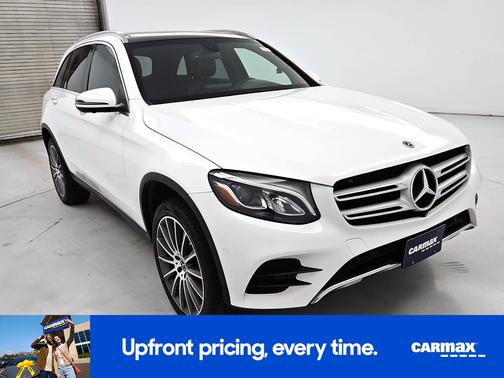 White 2018 Mercedes-Benz GLC 300