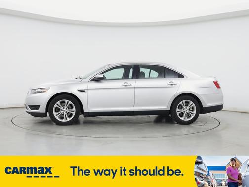2017 Ford Taurus SEL