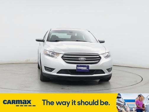 2017 Ford Taurus SEL