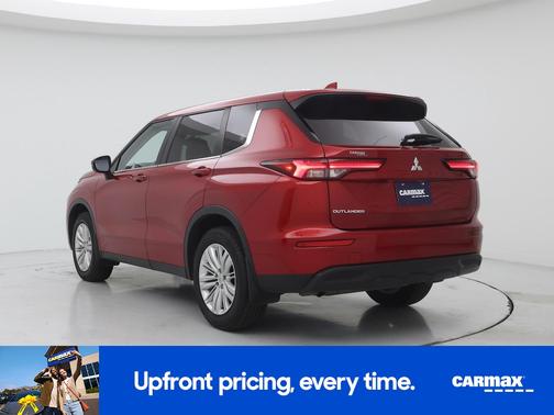 2024 Mitsubishi Outlander ES