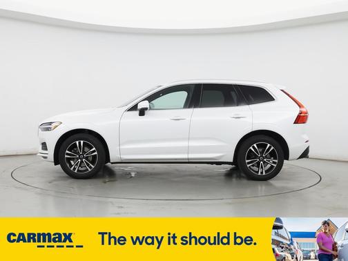 2021 Volvo XC60 T5 Momentum