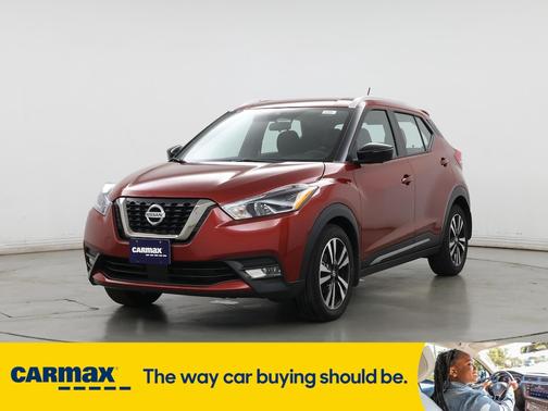 2020 Nissan Kicks SR