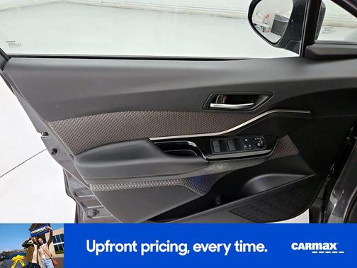 2022 Toyota C-HR Limited