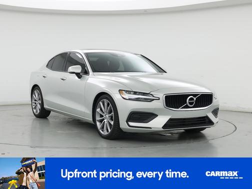Silver 2019 Volvo S60 T5 Momentum