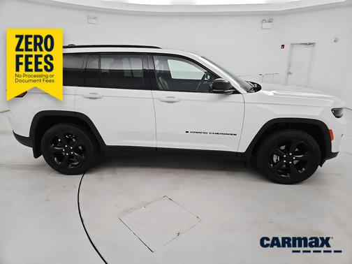 White 2023 Jeep Grand Cherokee Altitude