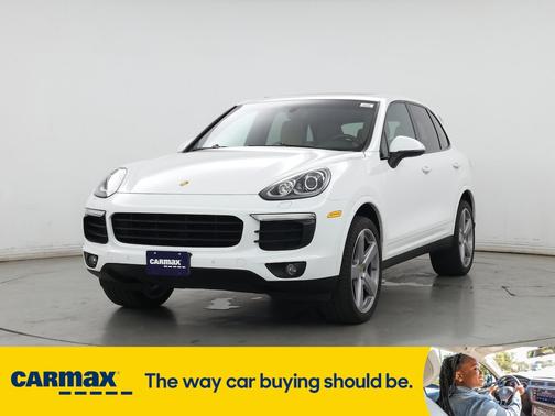 2017 Porsche Cayenne Platinum