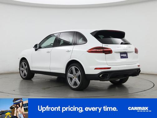 2017 Porsche Cayenne Platinum