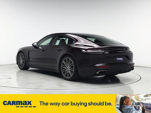 2022 Porsche Panamera 4