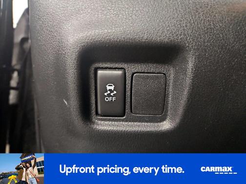 2017 Nissan Versa SV