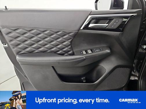 2023 Mitsubishi Outlander PHEV SEL