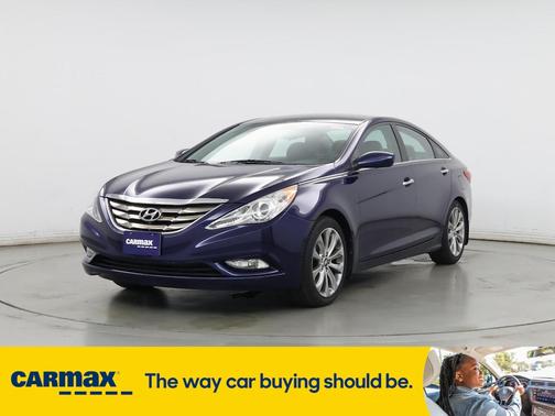 2013 Hyundai SONATA SE