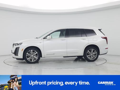 White 2021 Cadillac XT6 Premium Luxury