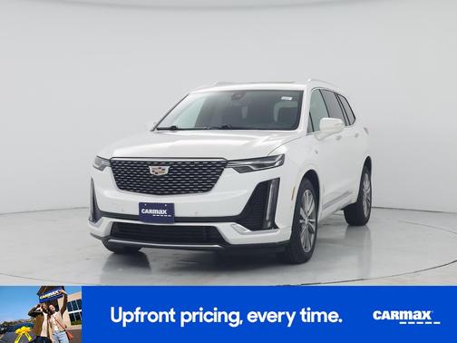 White 2021 Cadillac XT6 Premium Luxury