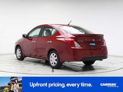 2015 Nissan Versa SV