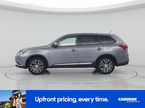 Silver 2016 Mitsubishi Outlander SE