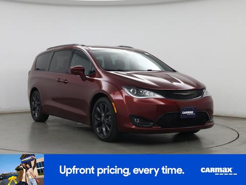 2018 Chrysler Pacifica Touring Plus