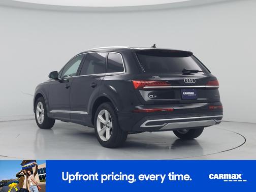 Black 2023 Audi Q7 Premium