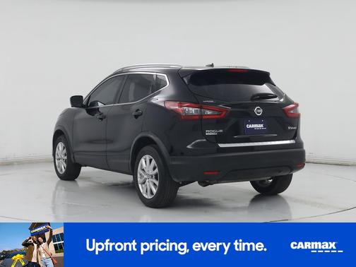 2022 Nissan Rogue Sport SV