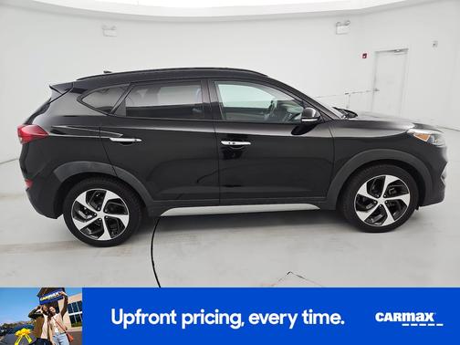 Black 2017 Hyundai TUCSON Limited
