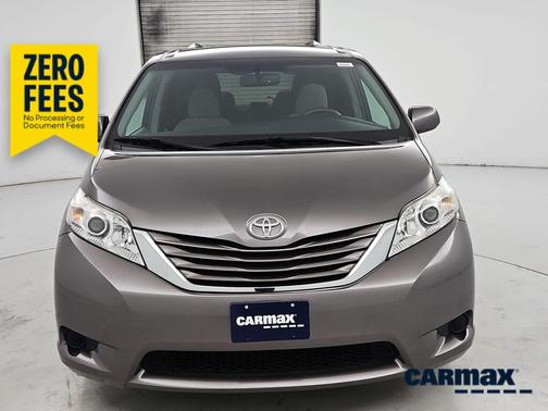 Gray 2017 Toyota Sienna LE