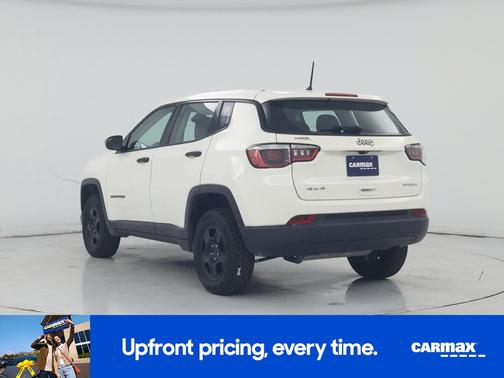 White 2018 Jeep Compass Sport