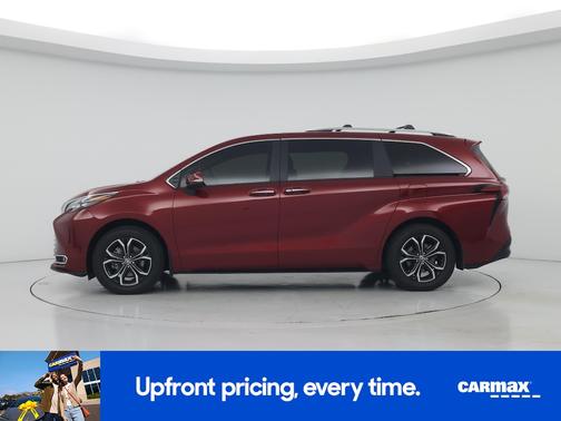 2025 Toyota Sienna Platinum