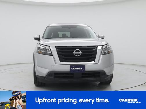 2022 Nissan Pathfinder S