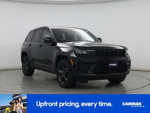2022 Jeep Grand Cherokee Altitude