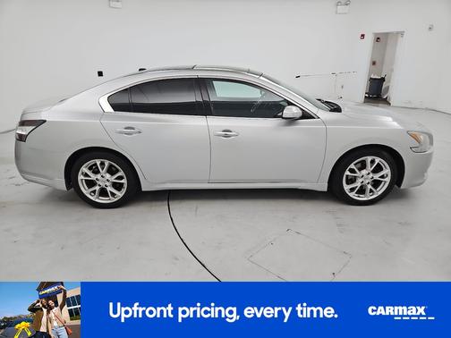 Silver 2014 Nissan Maxima SV