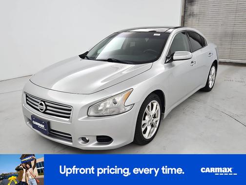 Silver 2014 Nissan Maxima SV