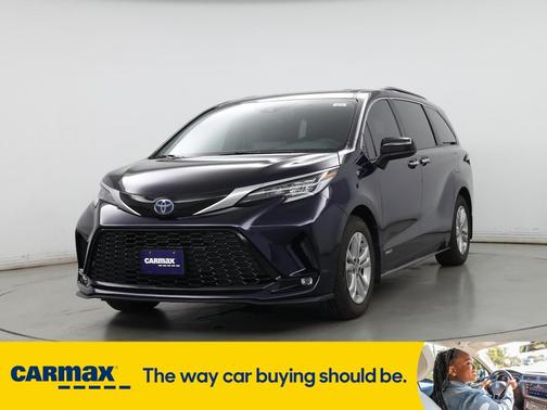 2021 Toyota Sienna XSE