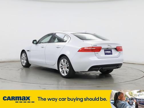 2019 Jaguar XE 25t Premium