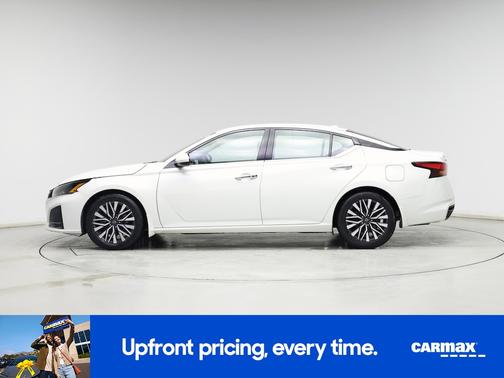 2023 Nissan Altima SV