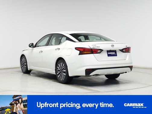 2023 Nissan Altima SV