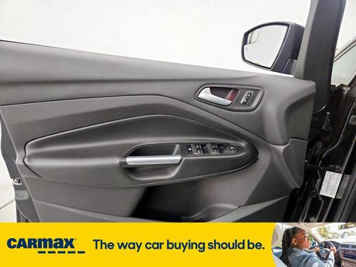 2015 Ford C-Max Hybrid SE