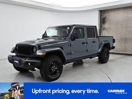 Gray 2024 Jeep Gladiator Willy's