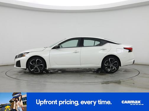 2023 Nissan Altima SR