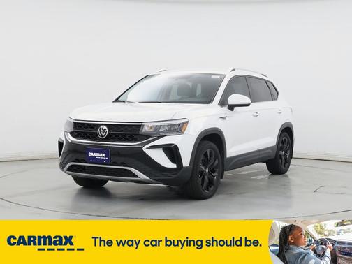 2022 Volkswagen Taos SE