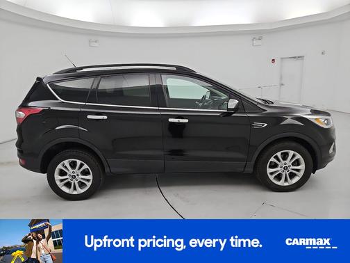 Black 2018 Ford Escape SEL