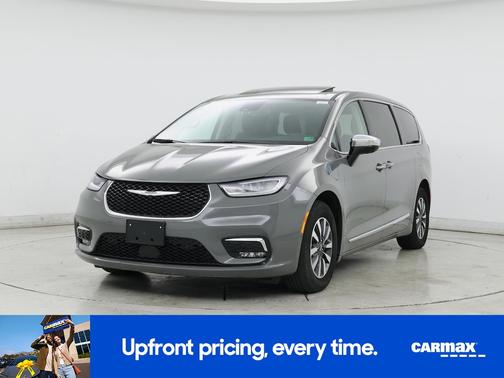 2023 Chrysler Pacifica Hybrid Limited