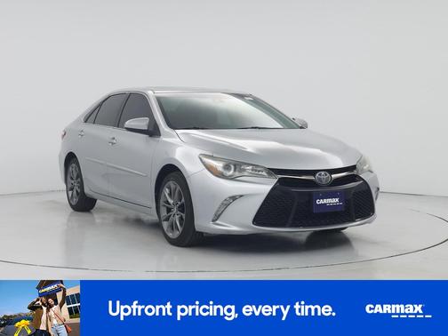 Silver 2016 Toyota Camry XSE