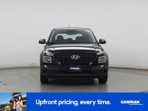 2023 Hyundai VENUE SE