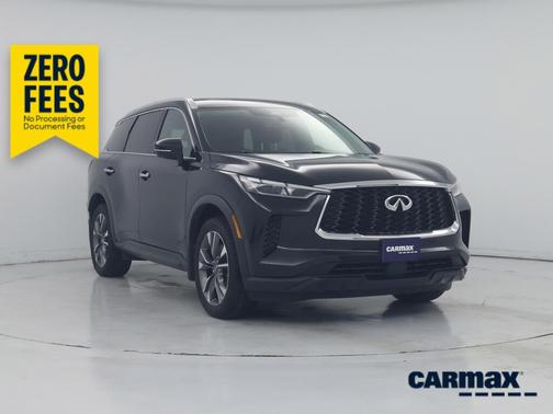Black 2023 INFINITI QX60 Luxe