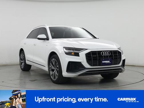 2020 Audi Q8 Premium Plus