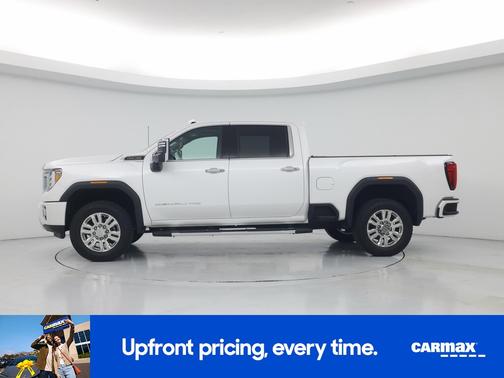 White 2022 GMC Sierra 2500 Denali