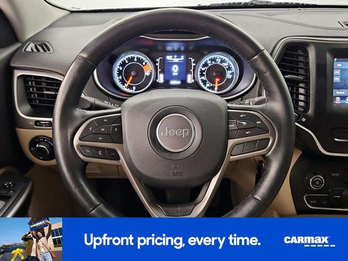 Burgundy 2020 Jeep Cherokee Latitude